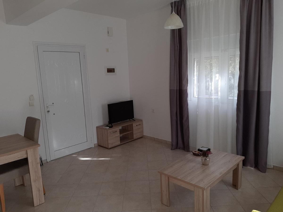 Olive Tree Apartment Parga
